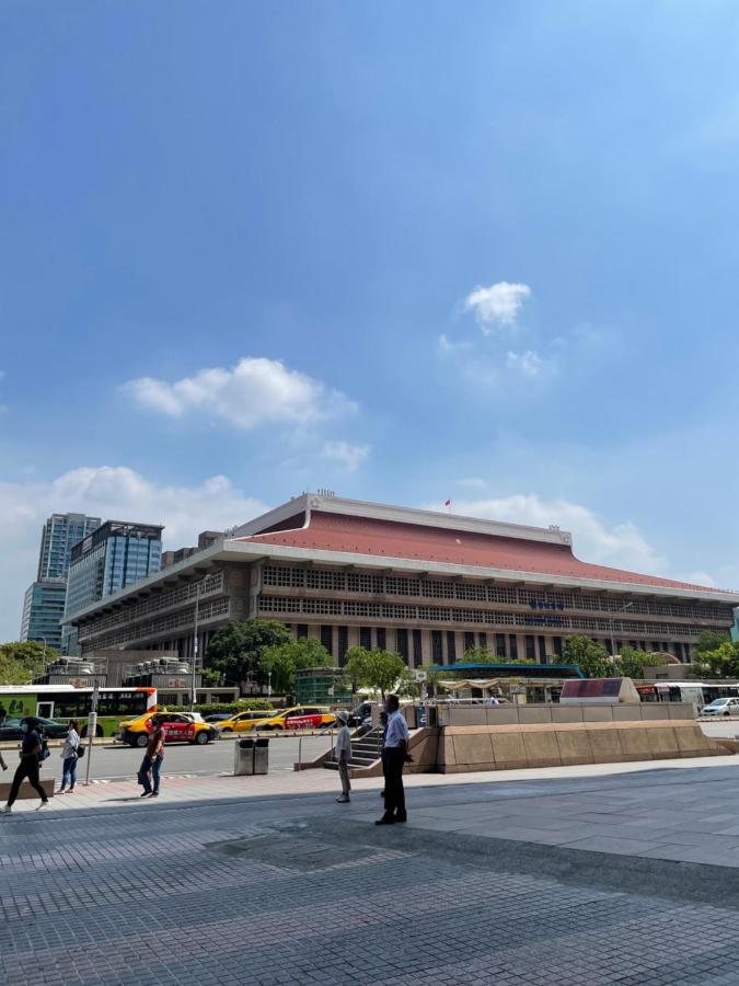 Meworld Hotel - Taipei Main Station Екстериор снимка