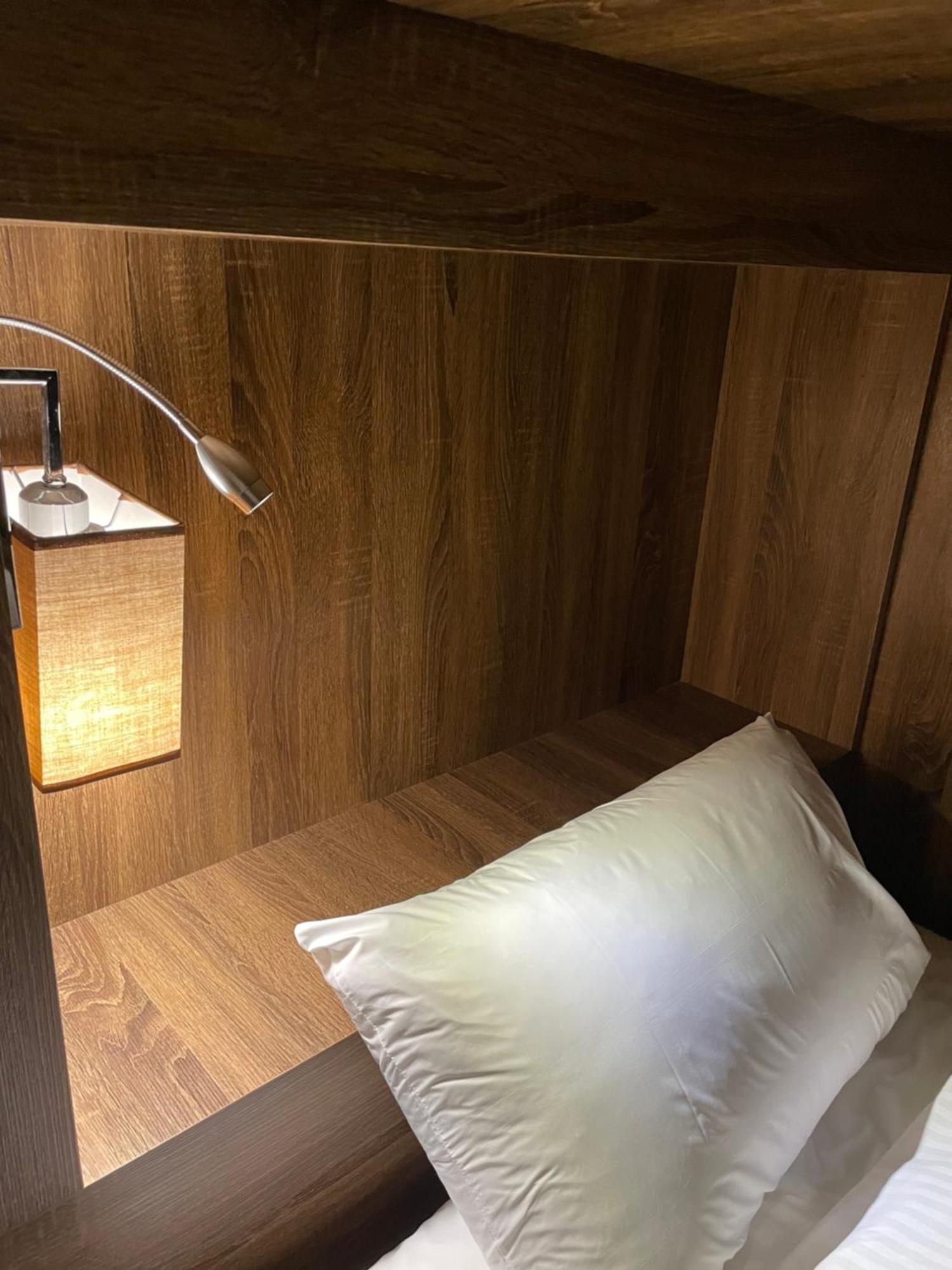 Meworld Hotel - Taipei Main Station Екстериор снимка